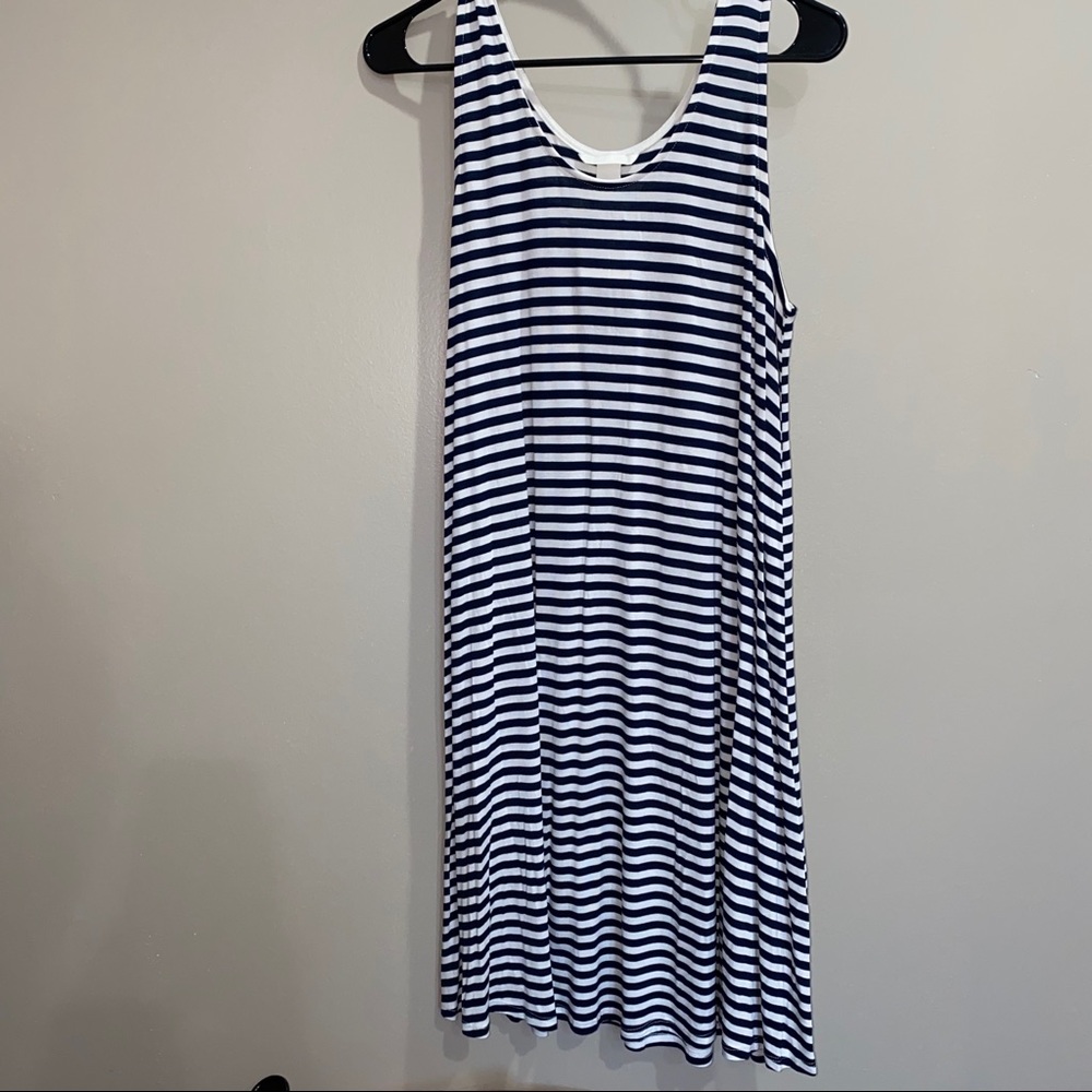 H&M Navy Striped swing dress - medium ✨